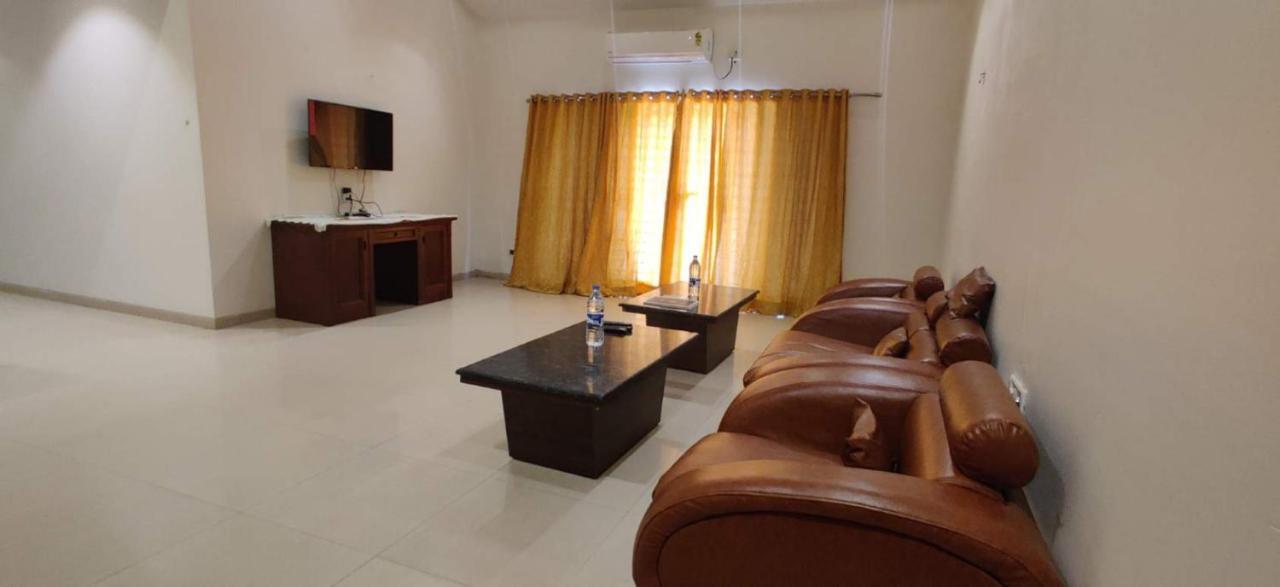 Vila Air 2Bhk Infinity Igatpuri Exteriér fotografie