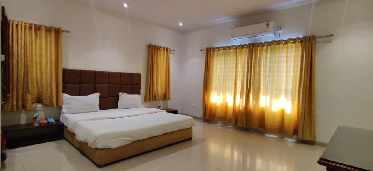Vila Air 2Bhk Infinity Igatpuri Exteriér fotografie